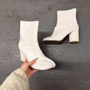 White Leather Tabi Toe Ankle Boots